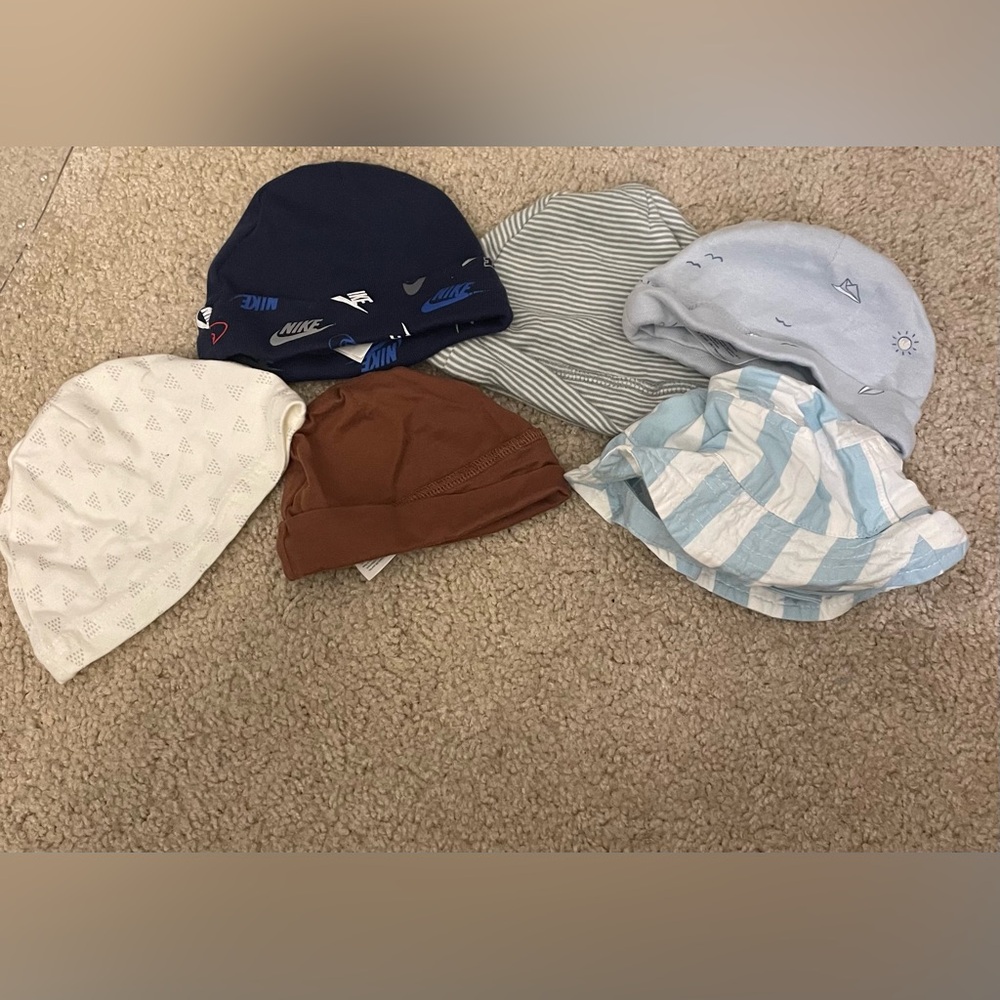 Various baby brand hats